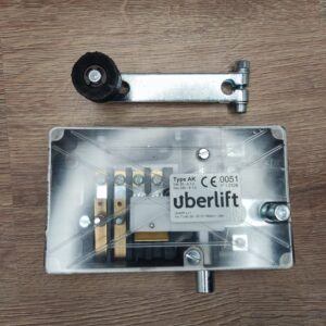 Rygiel półautomatyczny z rolką 28mm AK UBERLIFT
